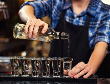 Δείτε πως το αλκοόλ μπορεί να αλλάξει το ανθρώπινο DNA